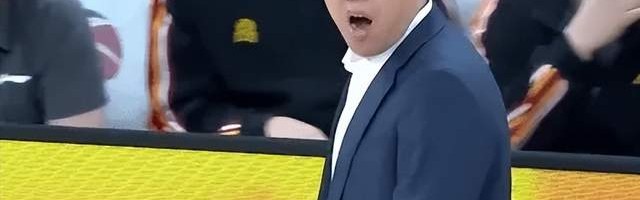 世预赛下注-没了李春江山西彻底垮了！进攻毫无战术，内线万人捅，要不换帅？|潘江|贾明儒|比赛|球队|法耶_新浪体育_新浪新闻